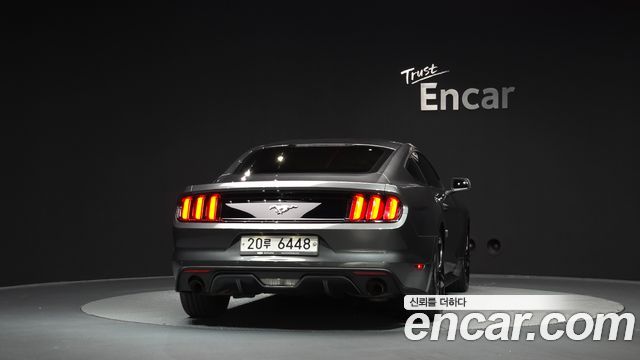 Ford Mustang 2015 — photo 4