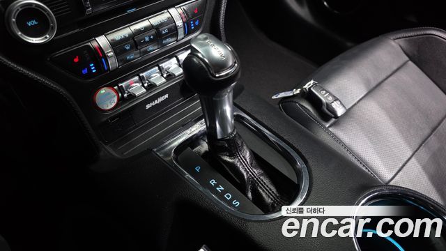 Ford Mustang 2015 — photo 9