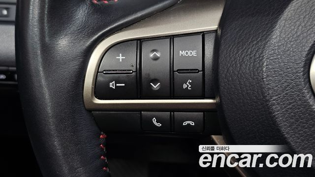 Lexus RX 2019 — photo 20