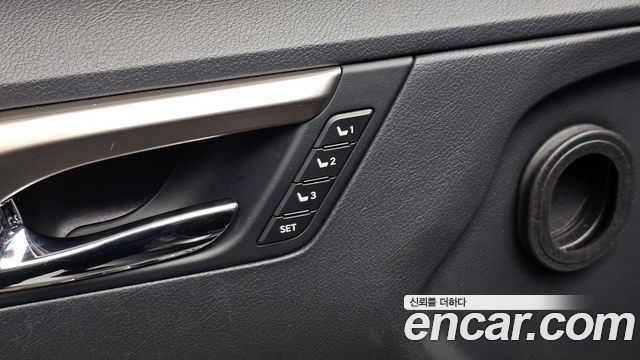 Lexus RX 2019 — photo 31