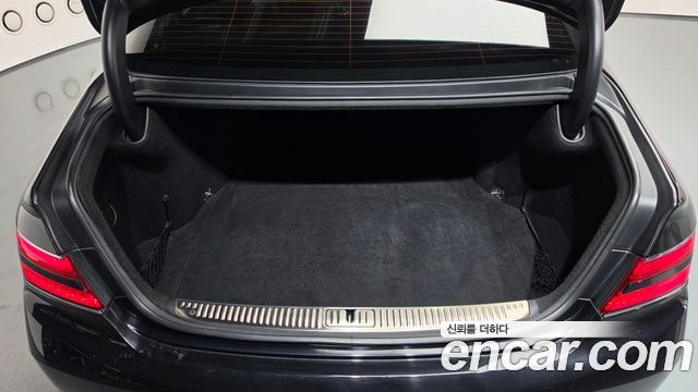Genesis G90 2020 — photo 20