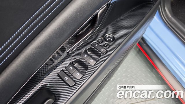 Hyundai AVANTE 2022 — photo 24