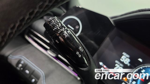 Hyundai AVANTE 2022 — photo 26