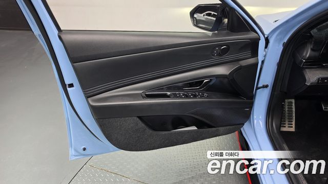Hyundai AVANTE 2022 — photo 14