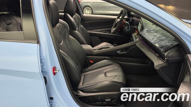 Hyundai AVANTE 2022 — photo 16