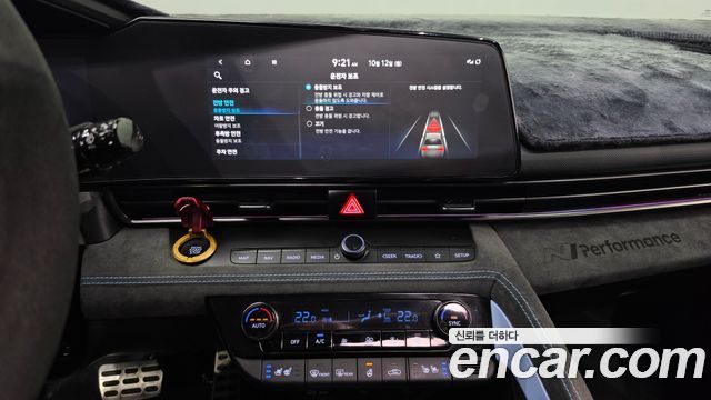 Hyundai AVANTE 2022 — photo 29