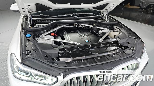 BMW X6 2022 — photo 6