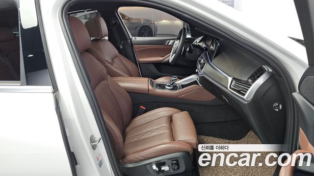 BMW X6 2022 — photo 13