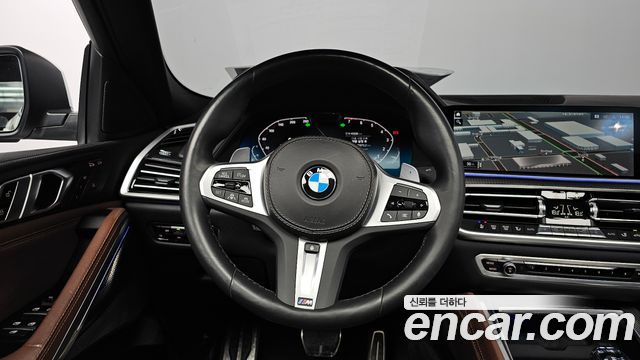 BMW X6 2022 — photo 18