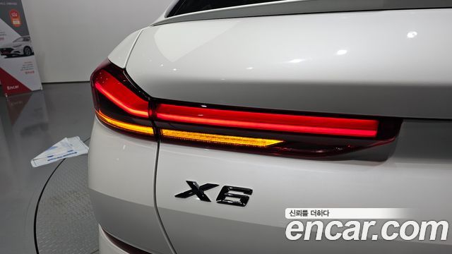 BMW X6 2022 — photo 9