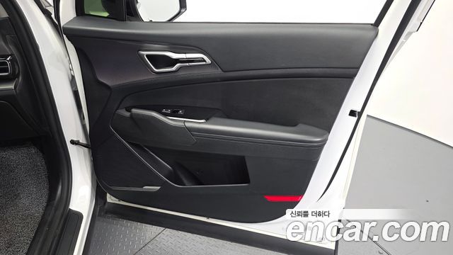 Kia Sportage 2022 — photo 14