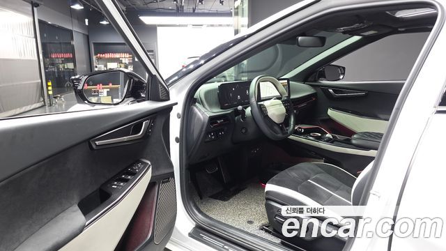 Kia EV6 2025 — photo 13