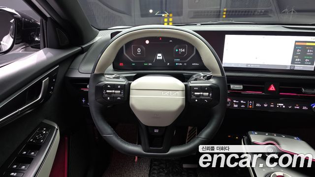 Kia EV6 2025 — photo 19