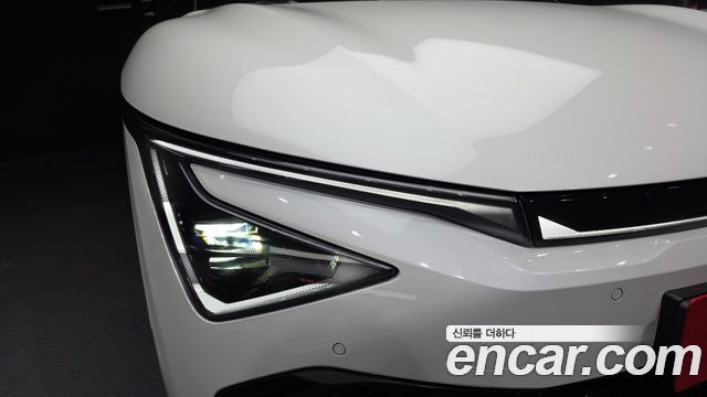 Kia EV6 2025 — photo 8