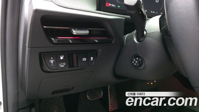 Kia EV6 2025 — photo 31