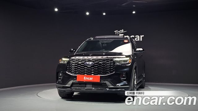 Ford Explorer 2025 — photo 3