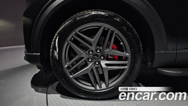 Ford Explorer 2025 — photo 5