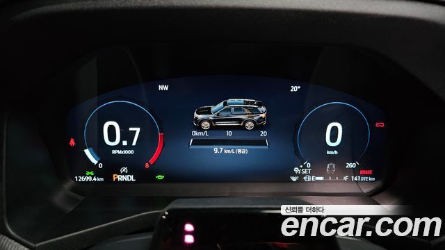 Ford Explorer 2025 — photo 9