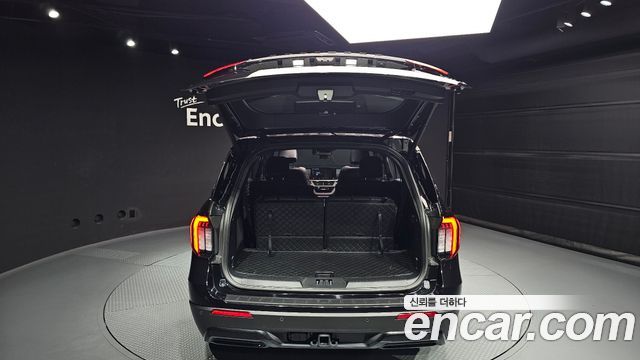 Ford Explorer 2025 — photo 20