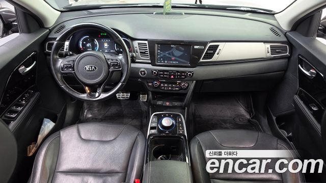 Kia Niro 2019 — photo 10