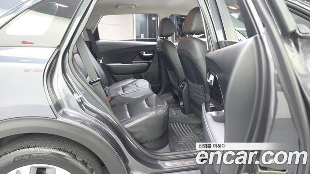 Kia Niro 2019 — photo 18