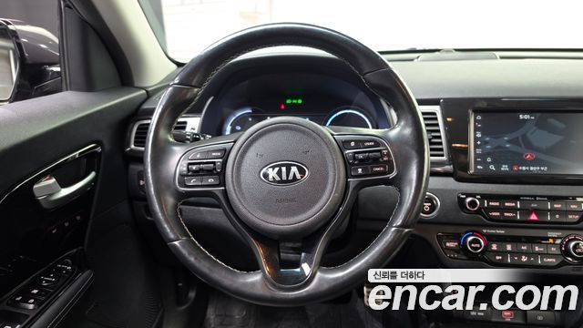 Kia Niro 2019 — photo 19