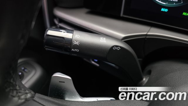 Hyundai Santafe 2024 — photo 30