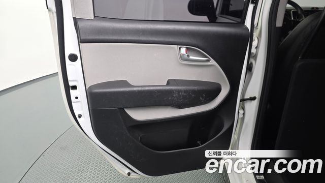 Kia RAY 2022 — photo 15