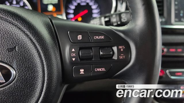 Kia Canival 2018 — photo 24