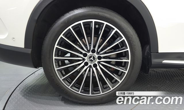 Mercedes-Benz GLC-Class 2024 — photo 5