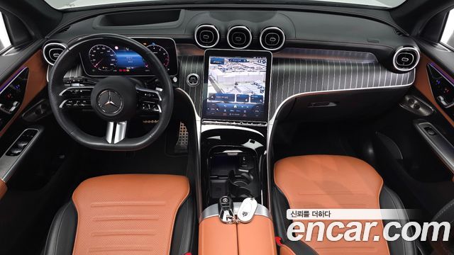 Mercedes-Benz GLC-Class 2024 — photo 10