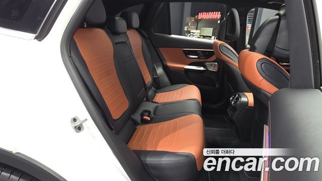 Mercedes-Benz GLC-Class 2024 — photo 18