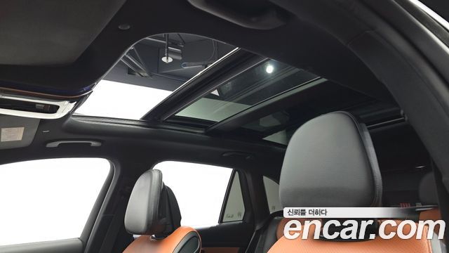 Mercedes-Benz GLC-Class 2024 — photo 26