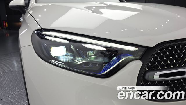 Mercedes-Benz GLC-Class 2024 — photo 8