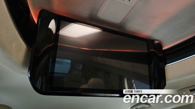 Kia Canival 2022 — photo 23