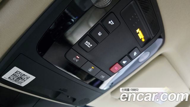 Kia Canival 2022 — photo 24