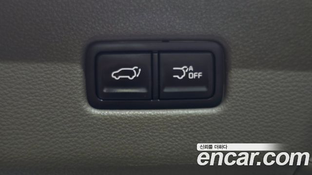 Kia Canival 2022 — photo 26