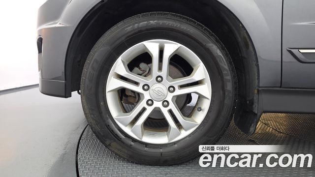 KG Mobility KORANDO 2014 — photo 5