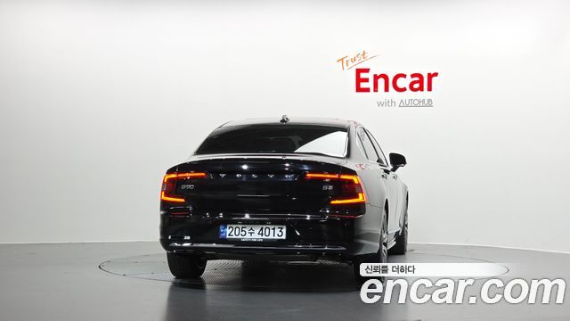 Volvo S90 2023 — photo 4
