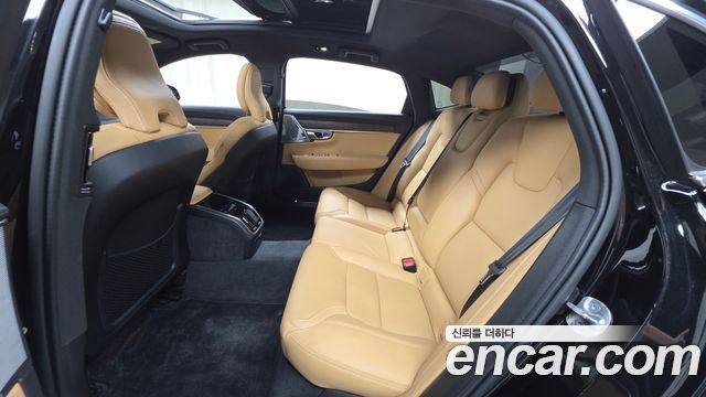 Volvo S90 2023 — photo 18