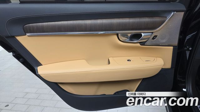 Volvo S90 2023 — photo 15