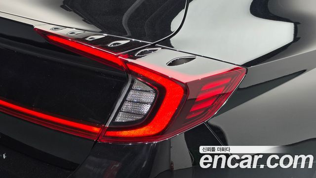 Hyundai Sonata 2023 — photo 9