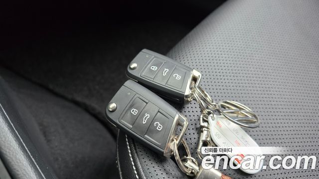 Volkswagen Jetta 2023 — photo 30