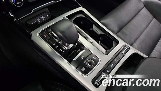 Kia Stinger 2020 — photo 9
