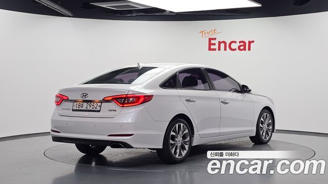 Hyundai Sonata 2016 — photo 2