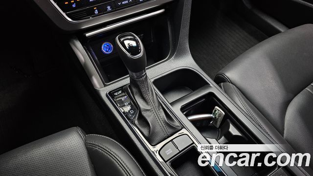 Hyundai Sonata 2016 — photo 9