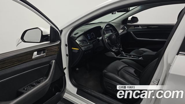 Hyundai Sonata 2016 — photo 11
