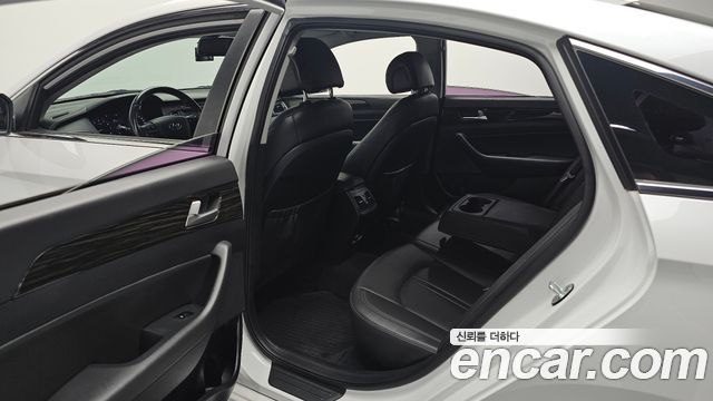 Hyundai Sonata 2016 — photo 12