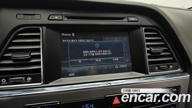 Hyundai Sonata 2016 — photo 16