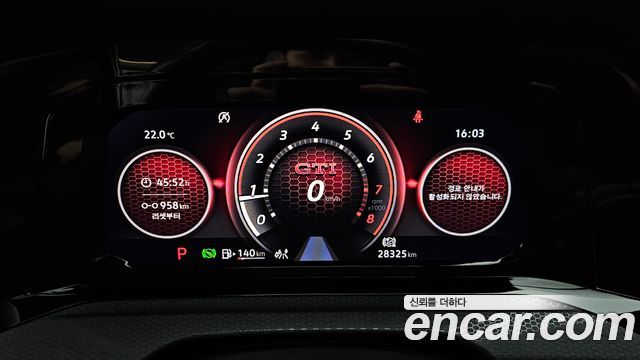Volkswagen Golf 2024 — photo 11